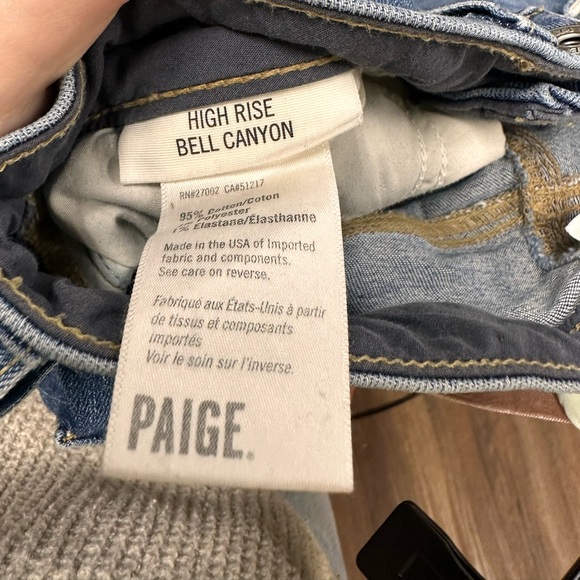 Paige jeans bell canyon high rise flared with light distressing size 27 - Picture 7 of 7